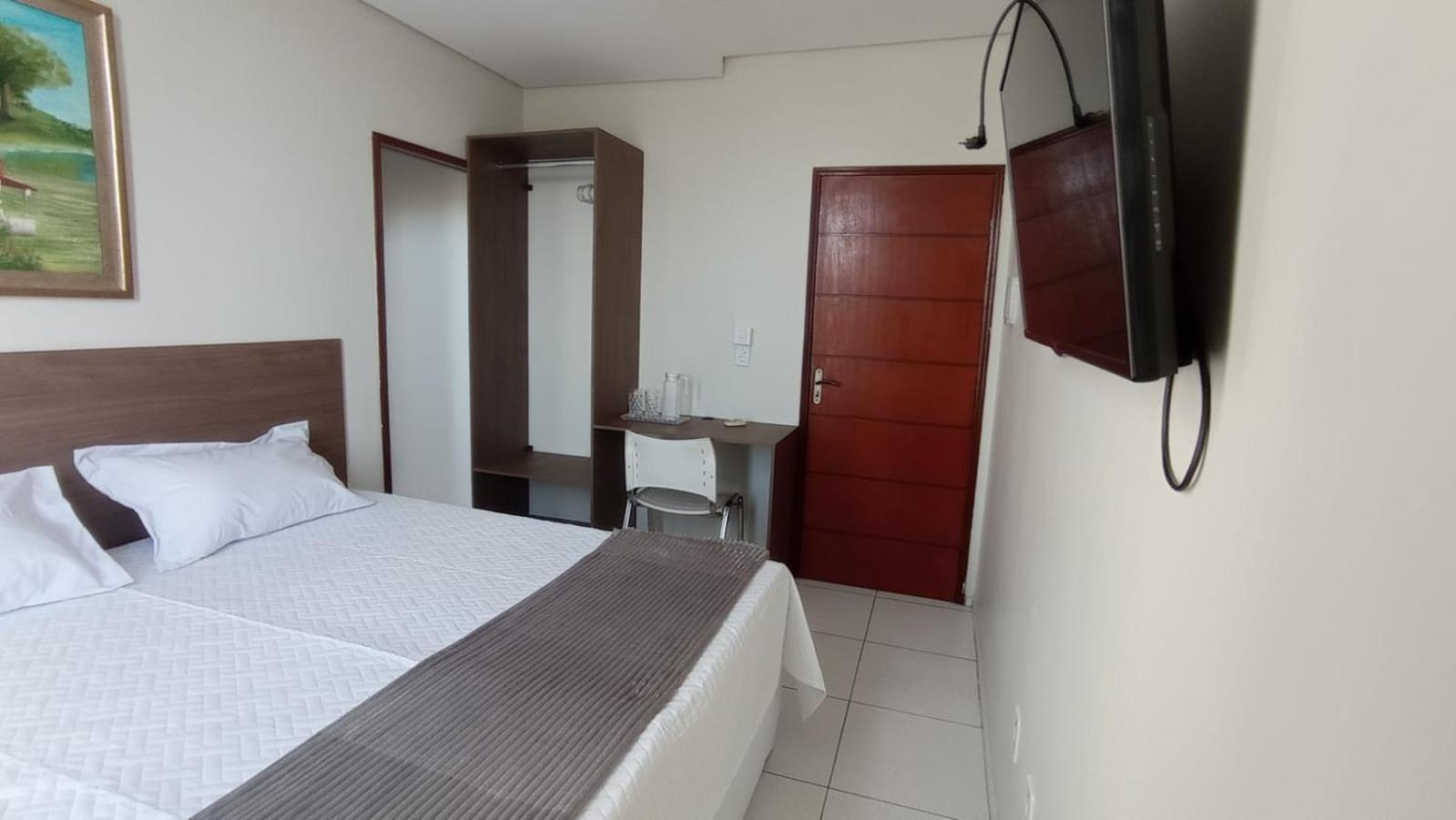 Deluxe Double or Twin Room,1616123019:JPEG